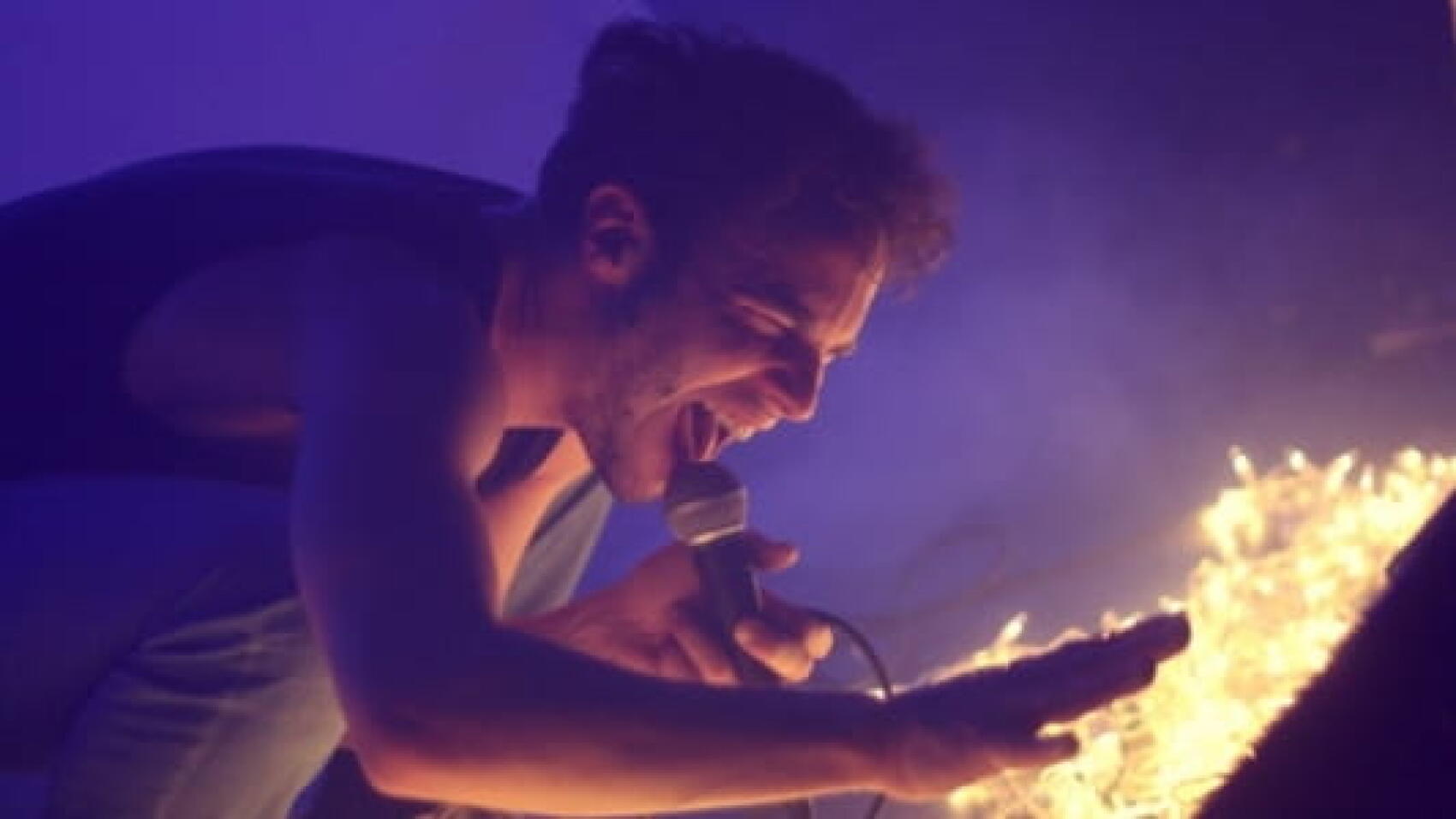 "Autre Ne Veut" plus crier