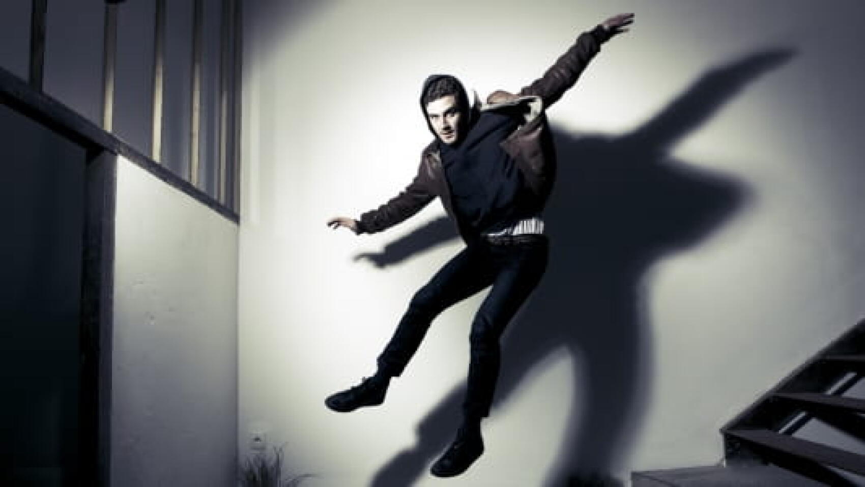 Nicolas Jaar honore John Lennon