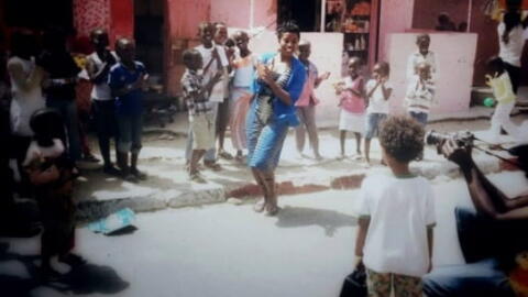 Les vagues du bonheur dansé