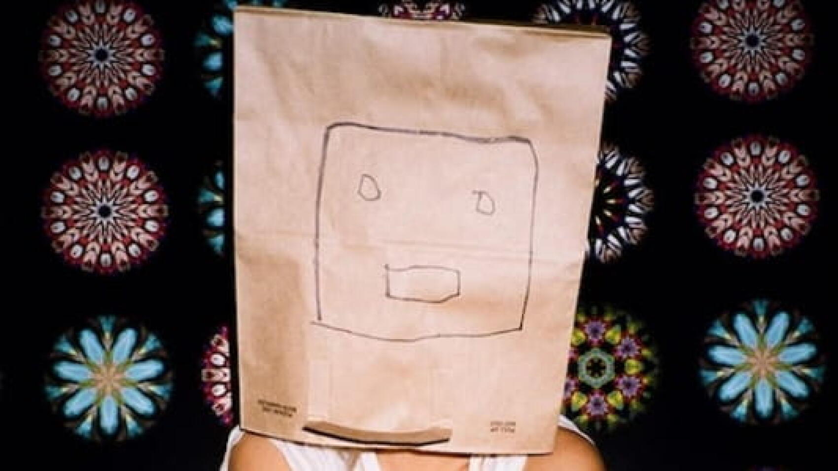 Four Tet donne sa version de "Chandelier"