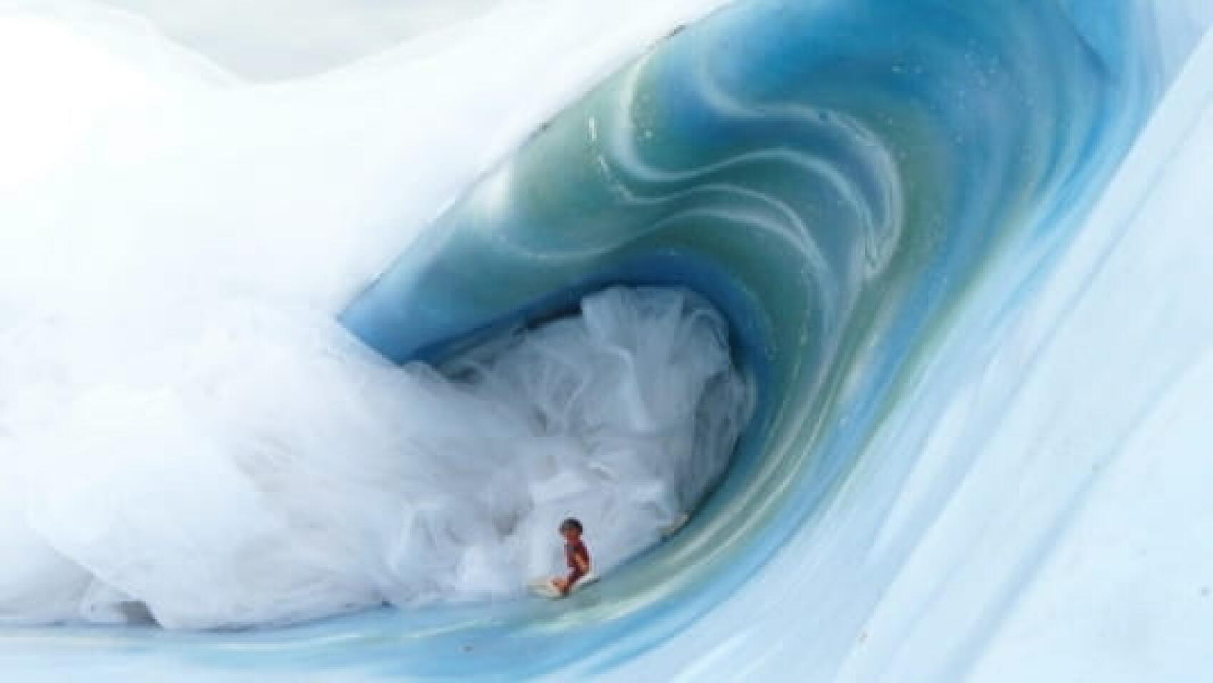 Surf, Playmobil et Stop Motion, alchimie parfaite