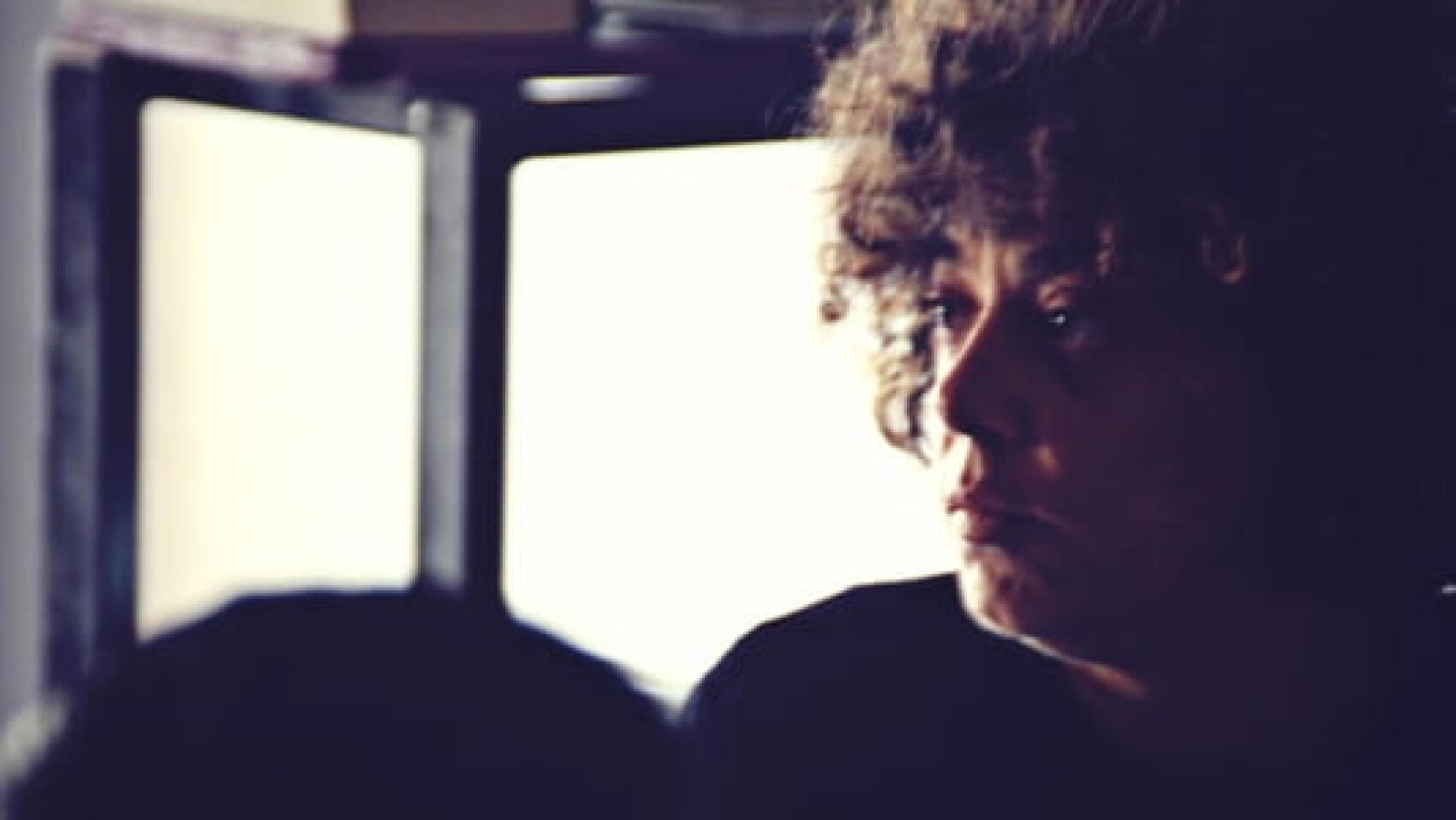 Adieu Sarah Haljblum , Adieu José Renato