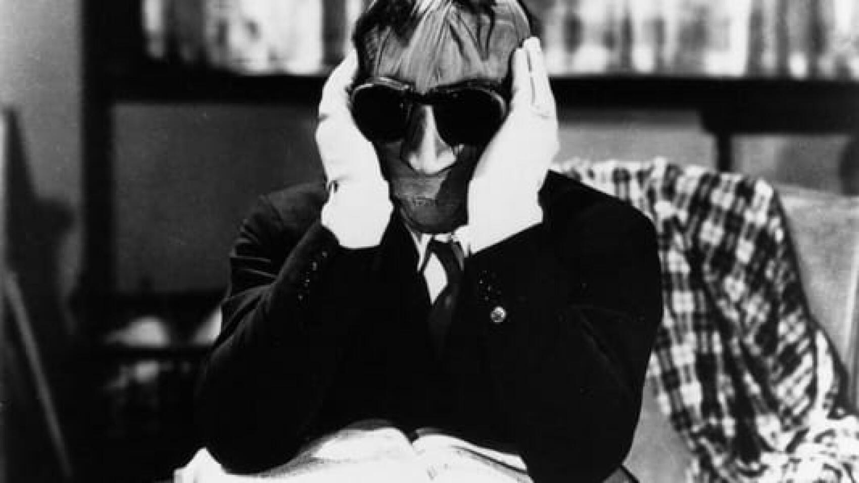 Pourquoi une chanson reste-t-elle en tête ?