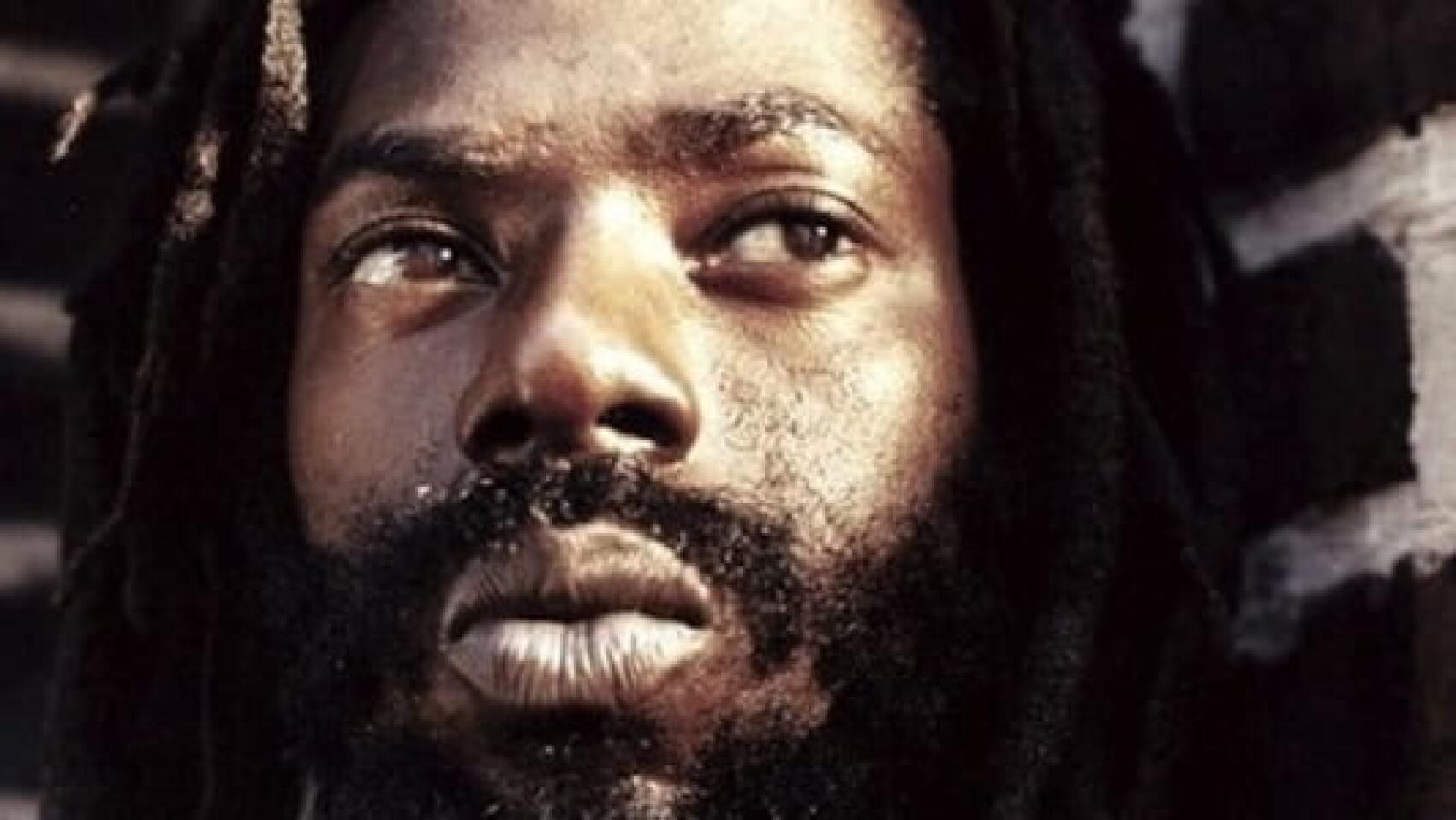 Buju Banton en une de de mix et de duplates