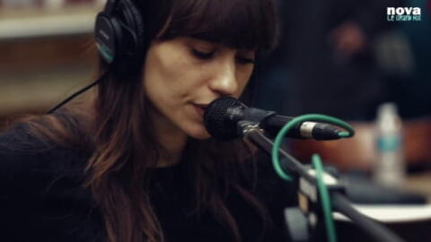 Le live de Juniore dans Plus Près De Toi