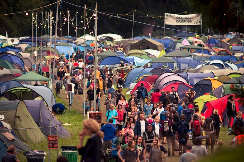 Le Green Man Festival offre tentes et sacs de couchage aux réfugiés