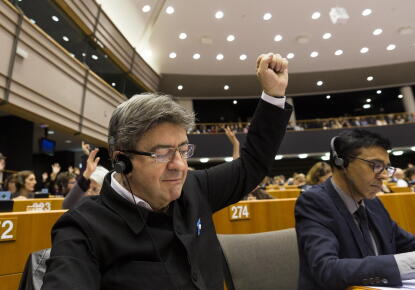 Dans la playlist des manifs de la France Insoumise