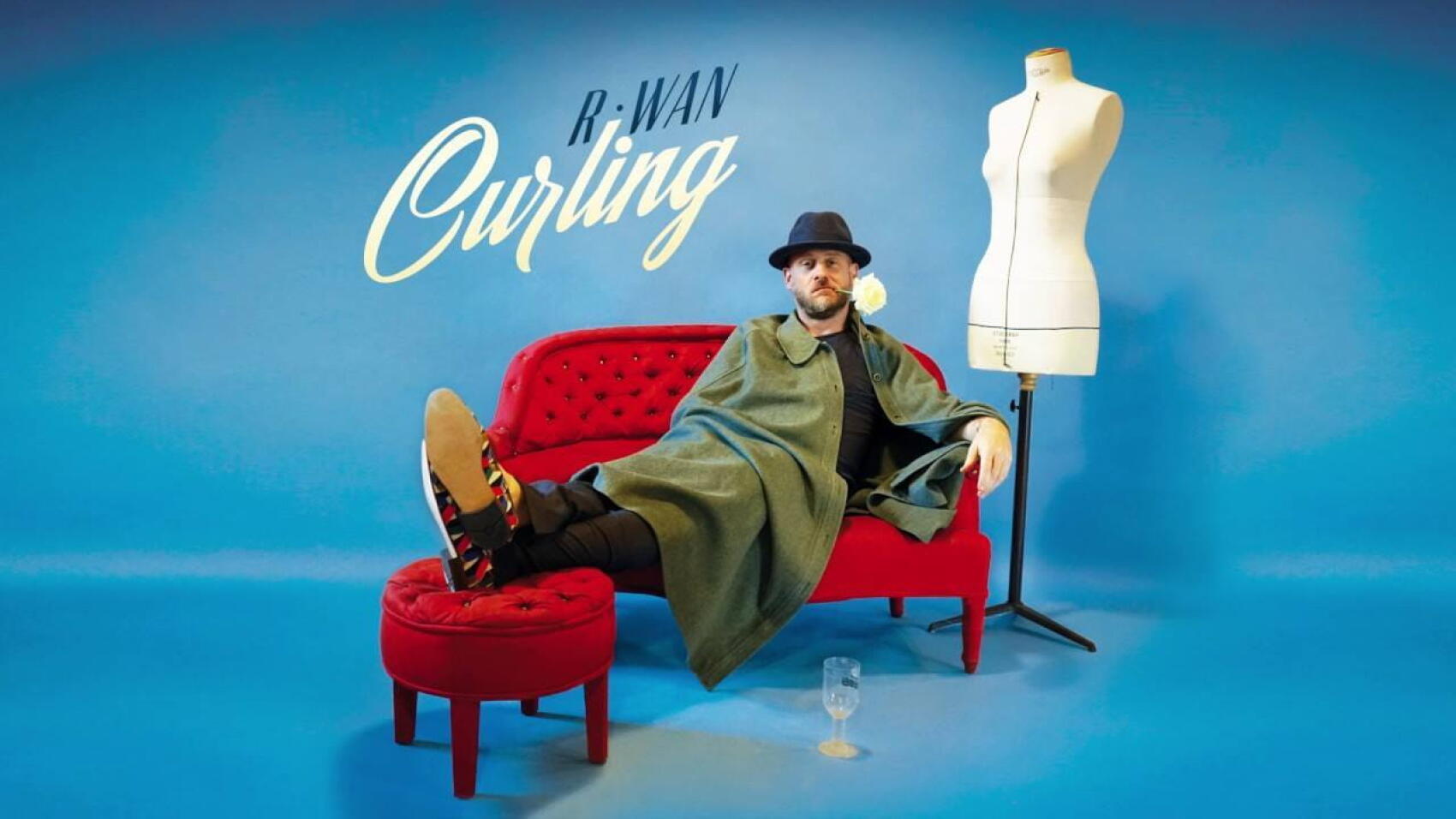 Tous au comptoir du Café de la Danse pour y voir le titi