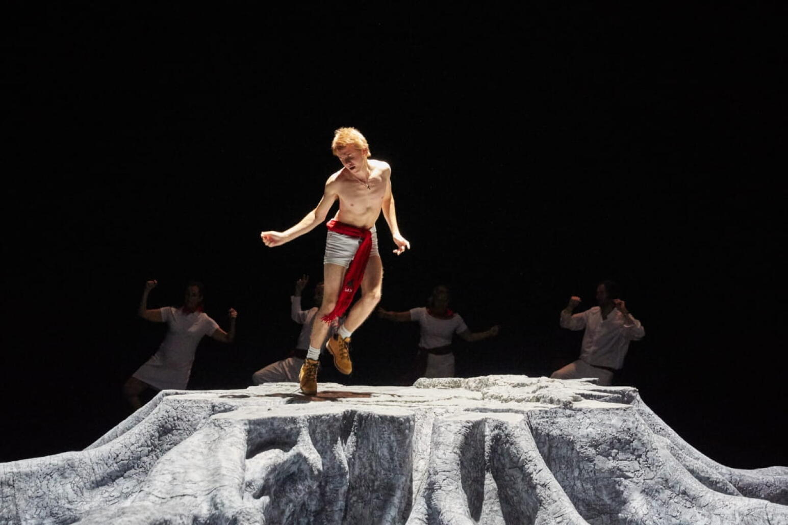 L'adaptation sur scène d'Un Crime de Bernanos.