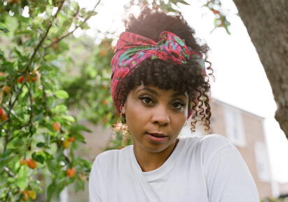 Nouvo Nova : « Survive » de Hollie Cook.