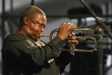 Hugh Masekela, le souffle de la vie s'est éteint