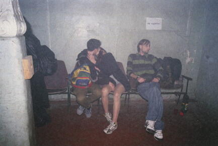 Des centaines de photos de raves du monde entier