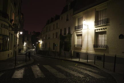 Réfugiés : À la rencontre des mineurs isolés dans les rues de Paris