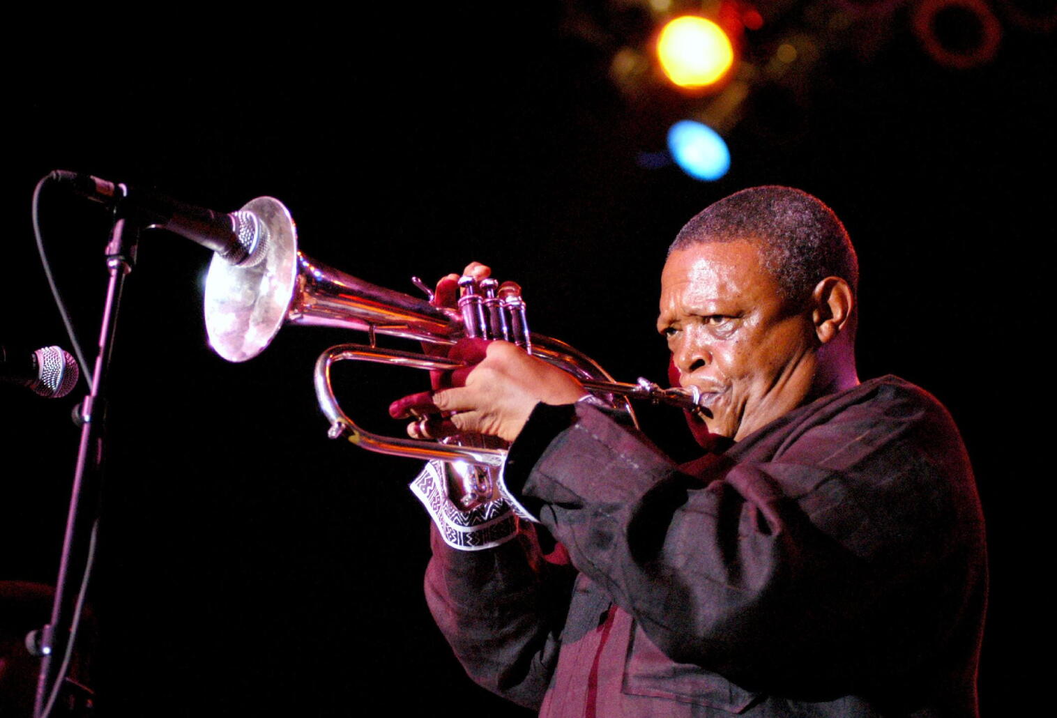 Un hommage en mix au grand Hugh Masekela