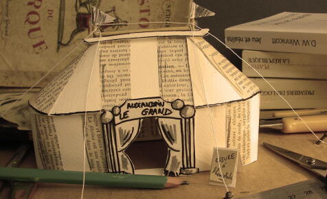 Si tu ne viens pas au cirque, le cirque viendra à toi.