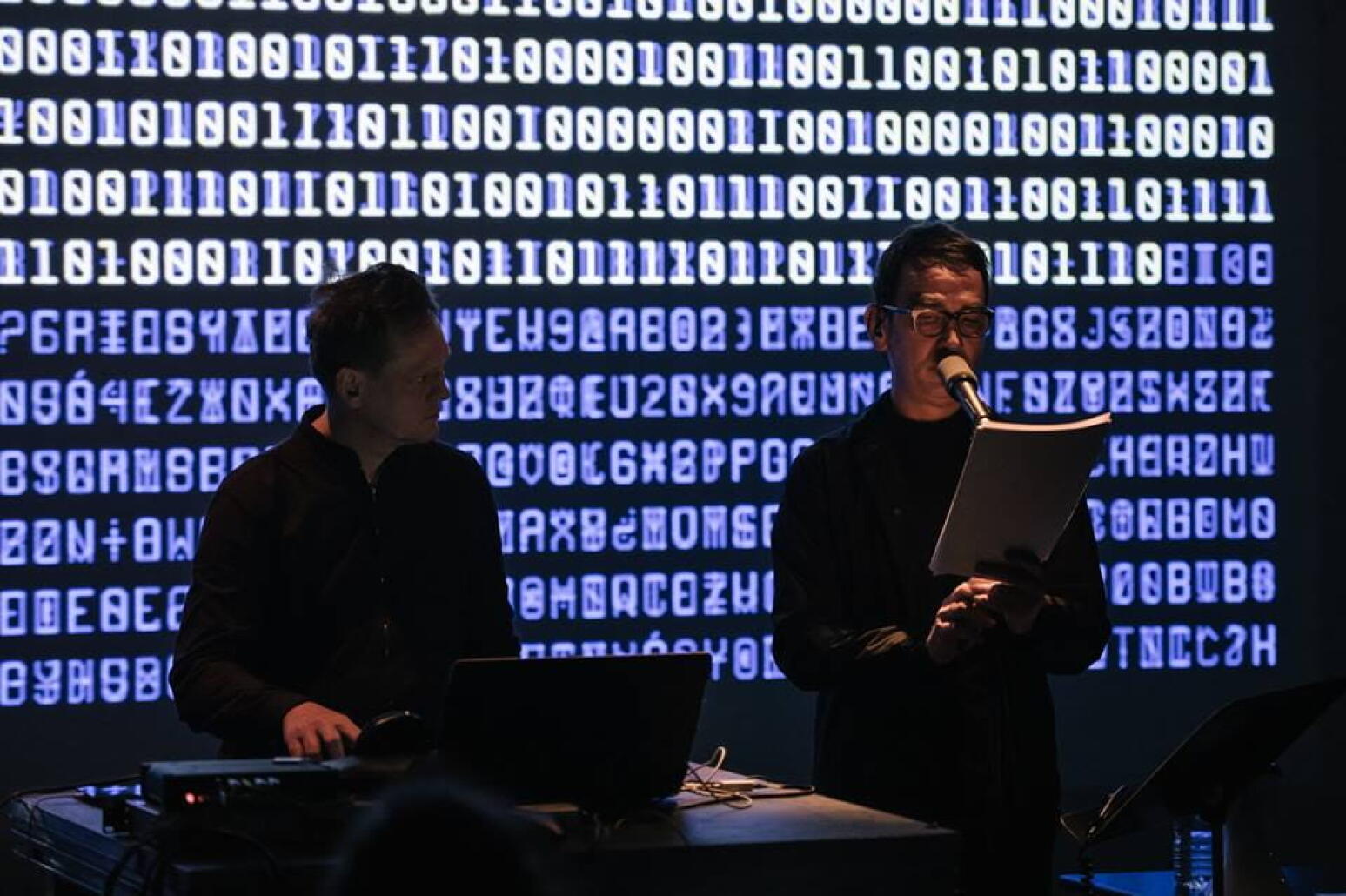 Clôture de la biennale internationale des arts numériques à la Grande Halle de la Villette