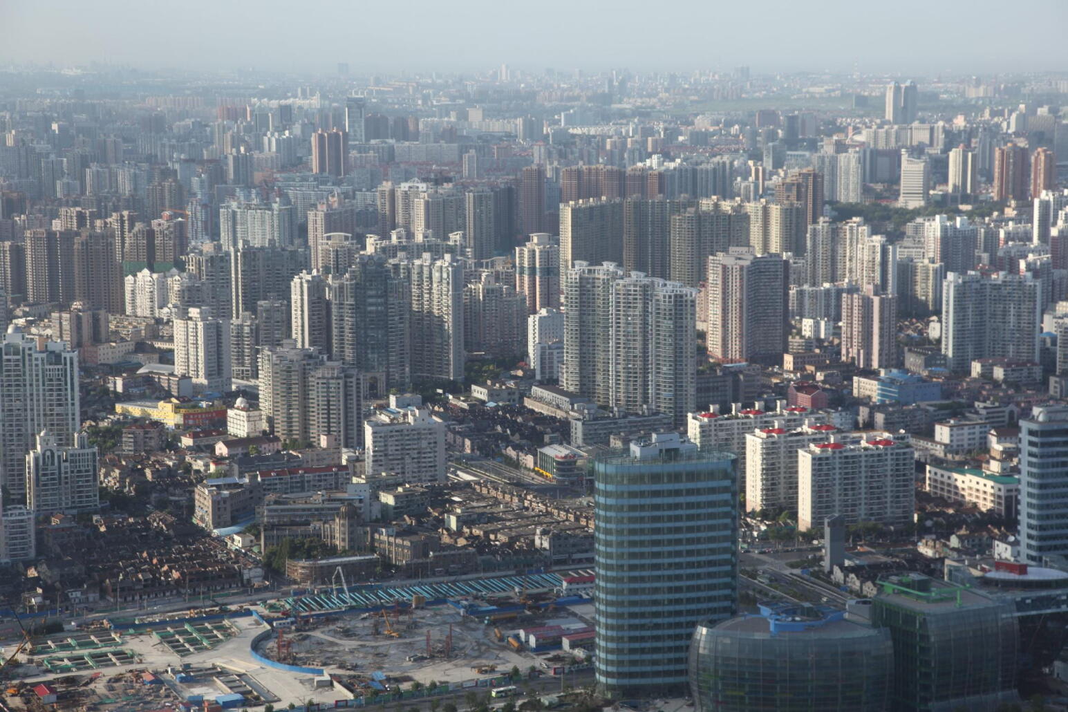 Glamour et misère dans la modsploitation : l’envers de la mode