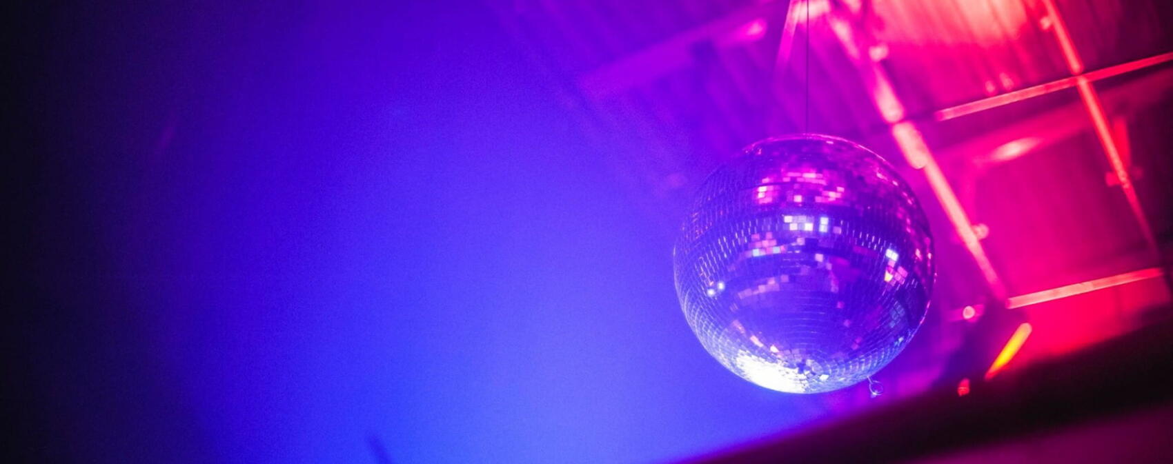 Le Nova[Mix]Club avec Brandt Brauer Frick, Jardin, Pierre Kwenders & Uproot Andy