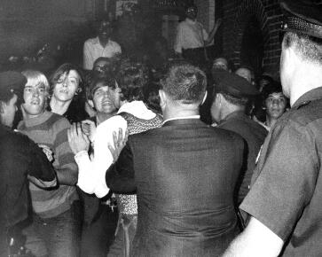 Stonewall : 50 ans de révolte LGBT aux États-Unis (et c'est pas fini)