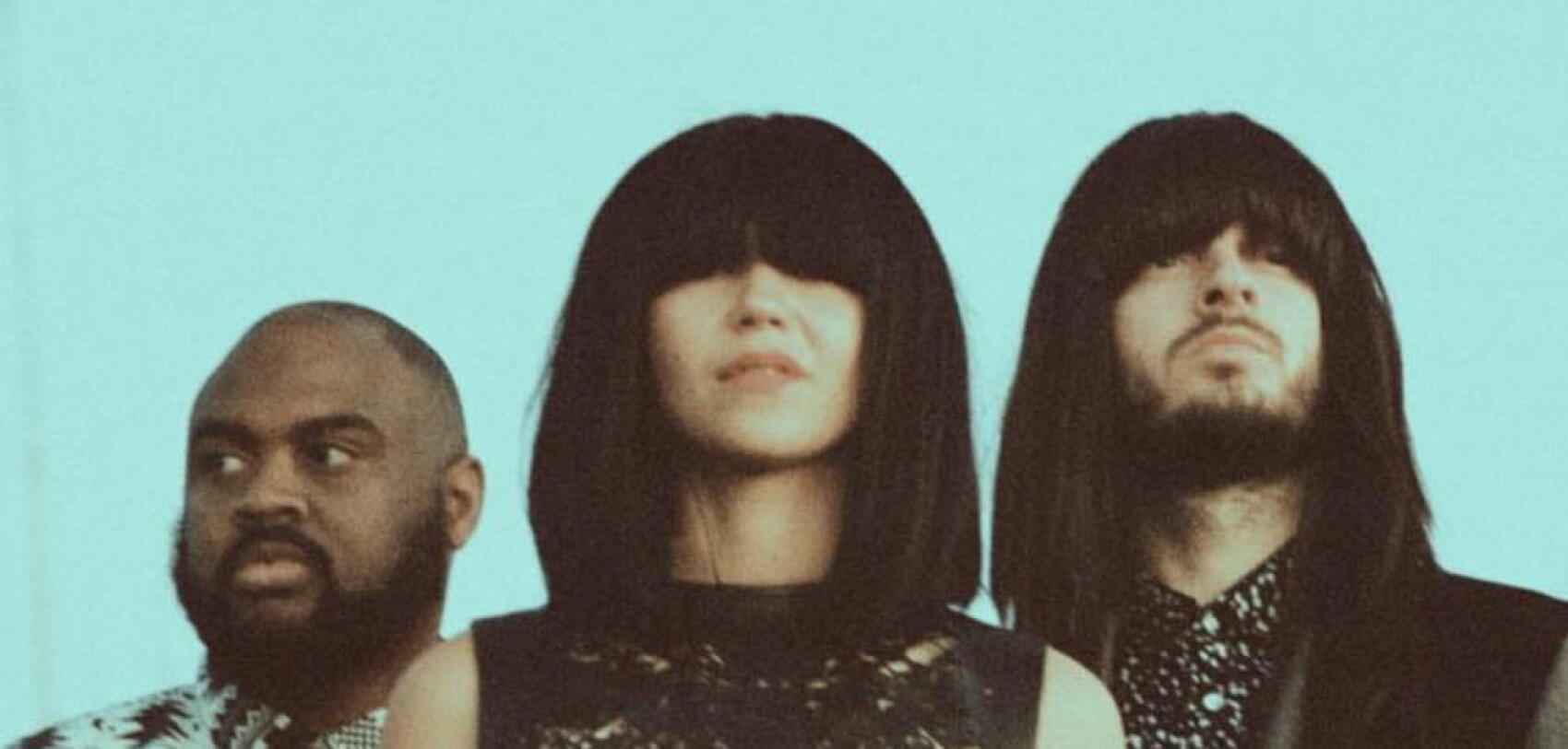 Le trio funk Khruangbin annonce un nouvel album avec un titre irrésistible