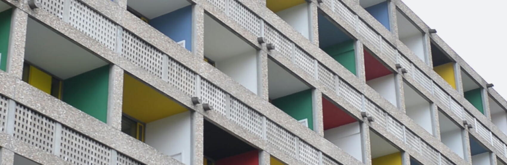 « Concrete and Glass », le nouveau single de Nicolas Godin entre musique et architecture