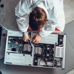 Les employés des services informatiques salués pour leur travail