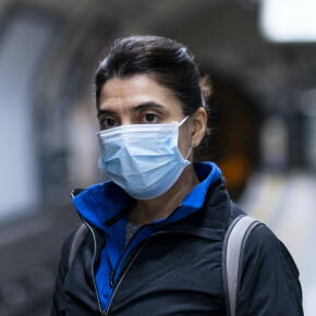 Une intelligence artificielle vérifie le port du masque dans le métro