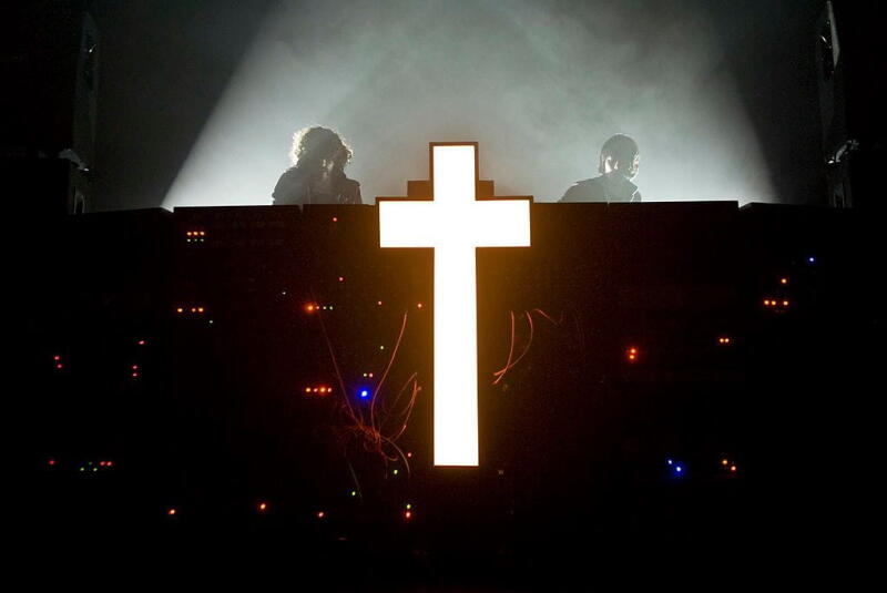 Il était 2003, le duo Justice dans le Novamix