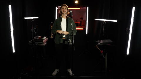 Voyou chez Radio Nova