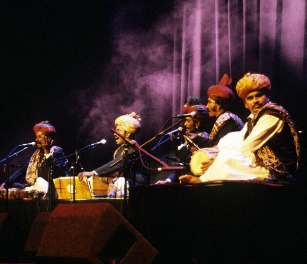 Le Live de Musafir dans le Salon de Musique de Néo Géo Nova en 2000