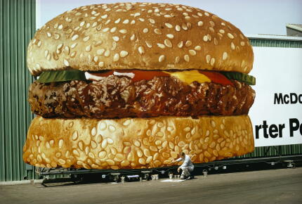 McDonald's Billboard © Getty Images / Robert Landau