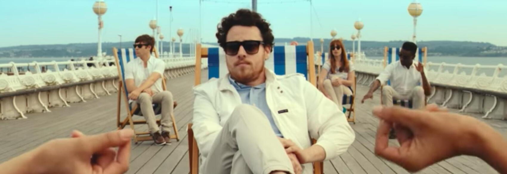 Metronomy - The English riviera