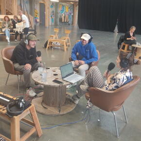 MARIE MISSET ET SUPER 4