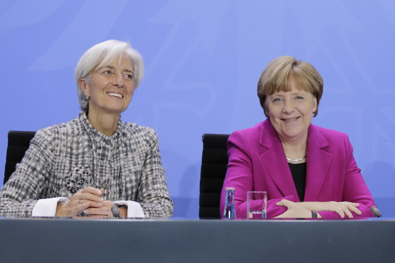 Christine-Lagarde-Direktorin-IWF-Bundeskazlerin-Angela-Merkel_Gettyimagesullstein-bild