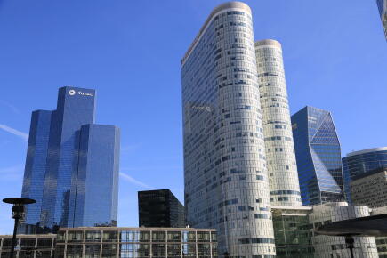 La-Tour-Total-a-La-Defense_GettyimagesJean-Pierre-Bouchard