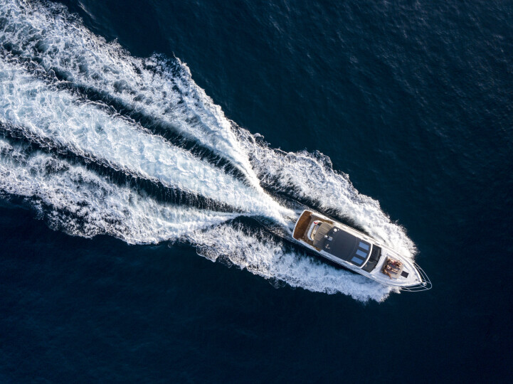 Aerial-of-a-luxury-motor-yacht_GettyimagesFelix-Cesare