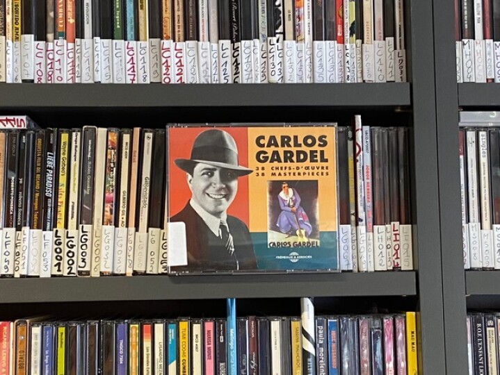 Un disque au hasard ? « Carlos Gardel, 38 chefs-d’œuvre »
