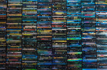Full-Frame-of-DVDs_Gettyimagessakchai-vongsasiripat