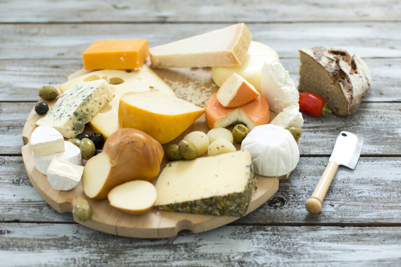 Cheese-platter-with-different-sorts-of-cheese_GettyimagesWestend61