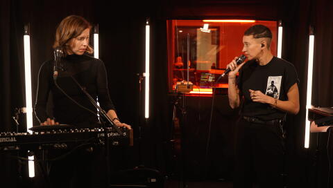 Mansfield.TYA dans "Chambre Noire"