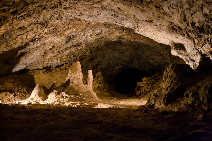 Une grotte exceptionnelle sous le bourg de Saint-Projet