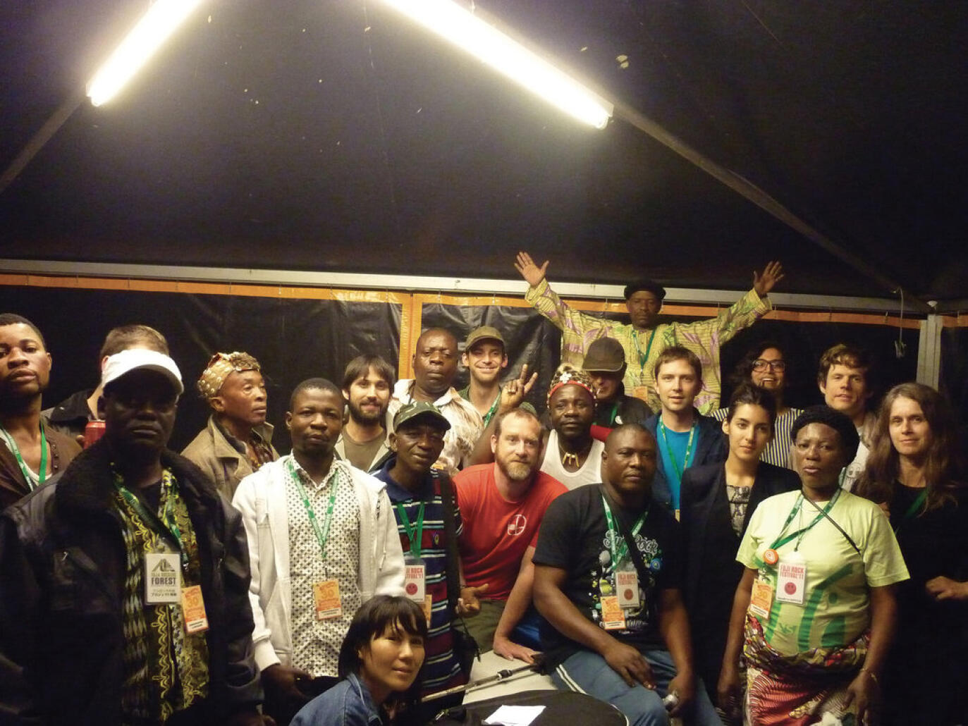 "Tita Tita" : la merveille électrique et éclectique du Congotronics International