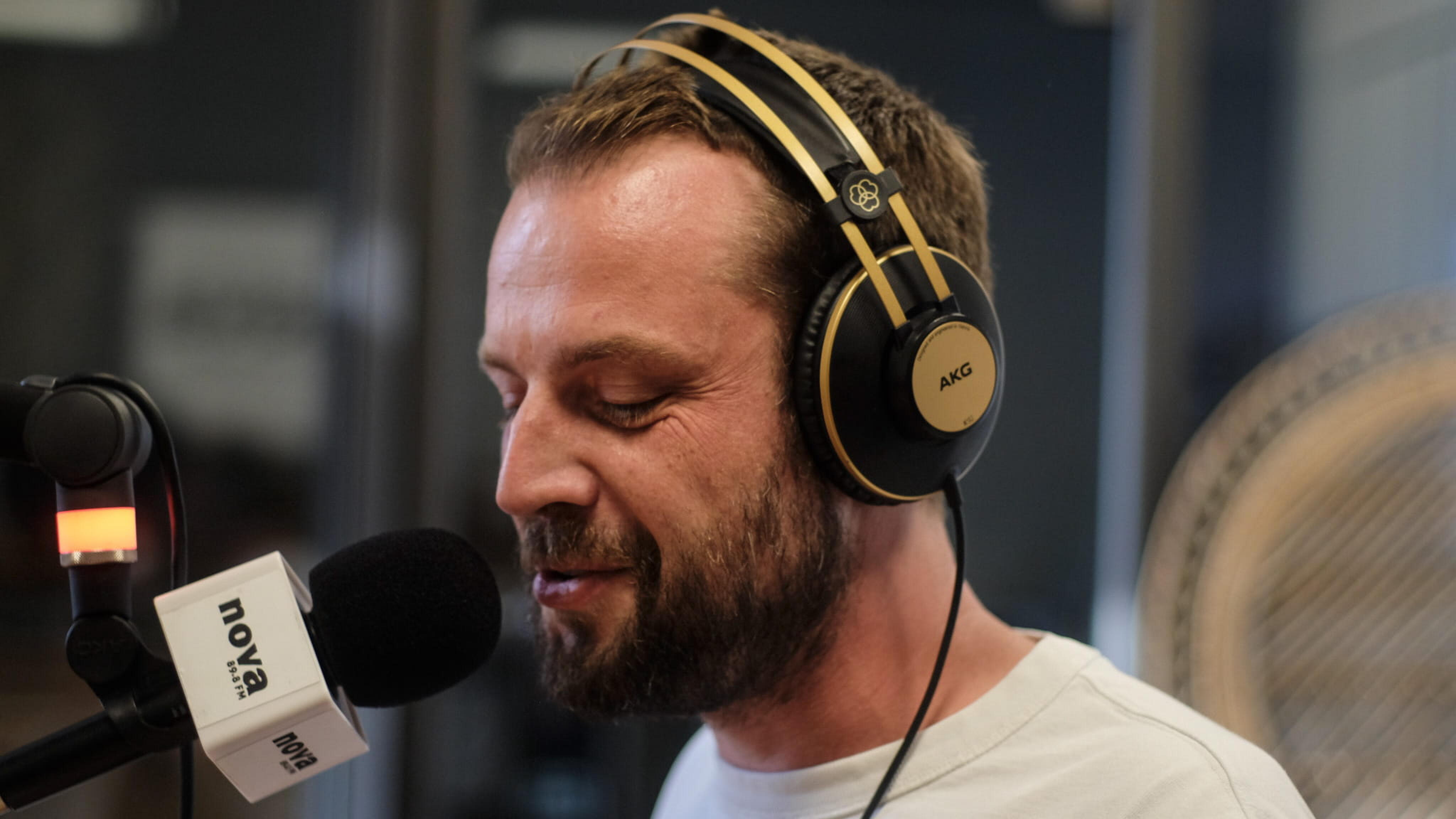 tr-s-ch-re-nova-radio-nova