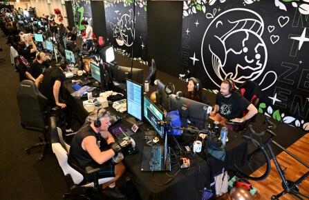 Z-Event-Tech-paf-Radio-Nova-_©Pascal-GUYOT-AFP