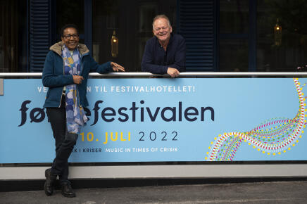 Karl Seglem et Bintou par Arve Ullebø