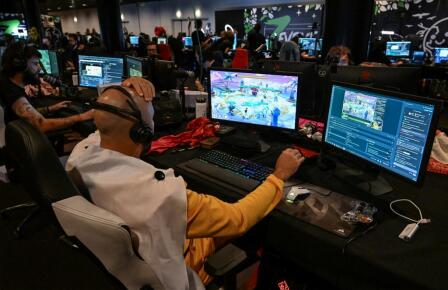 Twitch-Montpellier-Zevent-_-Pascal-GUYOT-AFP