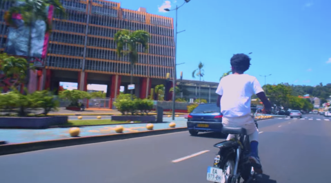 Extrait clip Taxi Caraïbes - Ariel Tintar