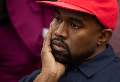 Kanye-West-_-SAUL-LOEB-AFP