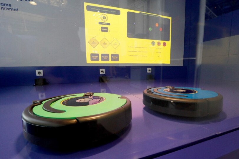 Roomba-laspirateur-robot-_-FRANCOIS-GUILLOT-AFP