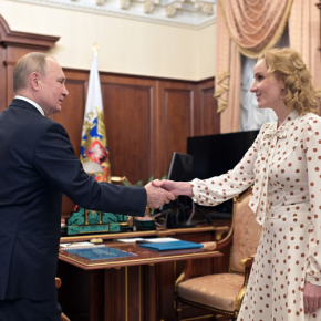 ADLM © Mikhail Klimentyev SPUTNIK : AFP